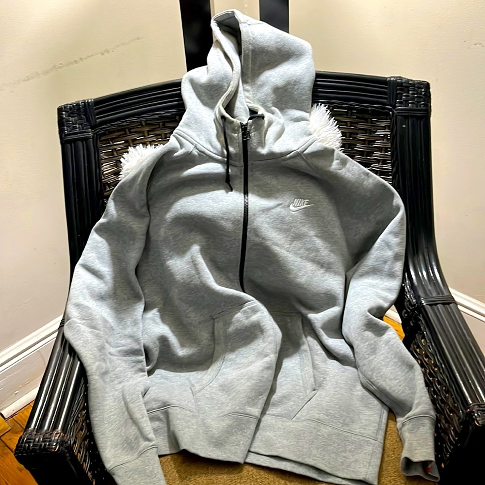 Nike zipper hoodie